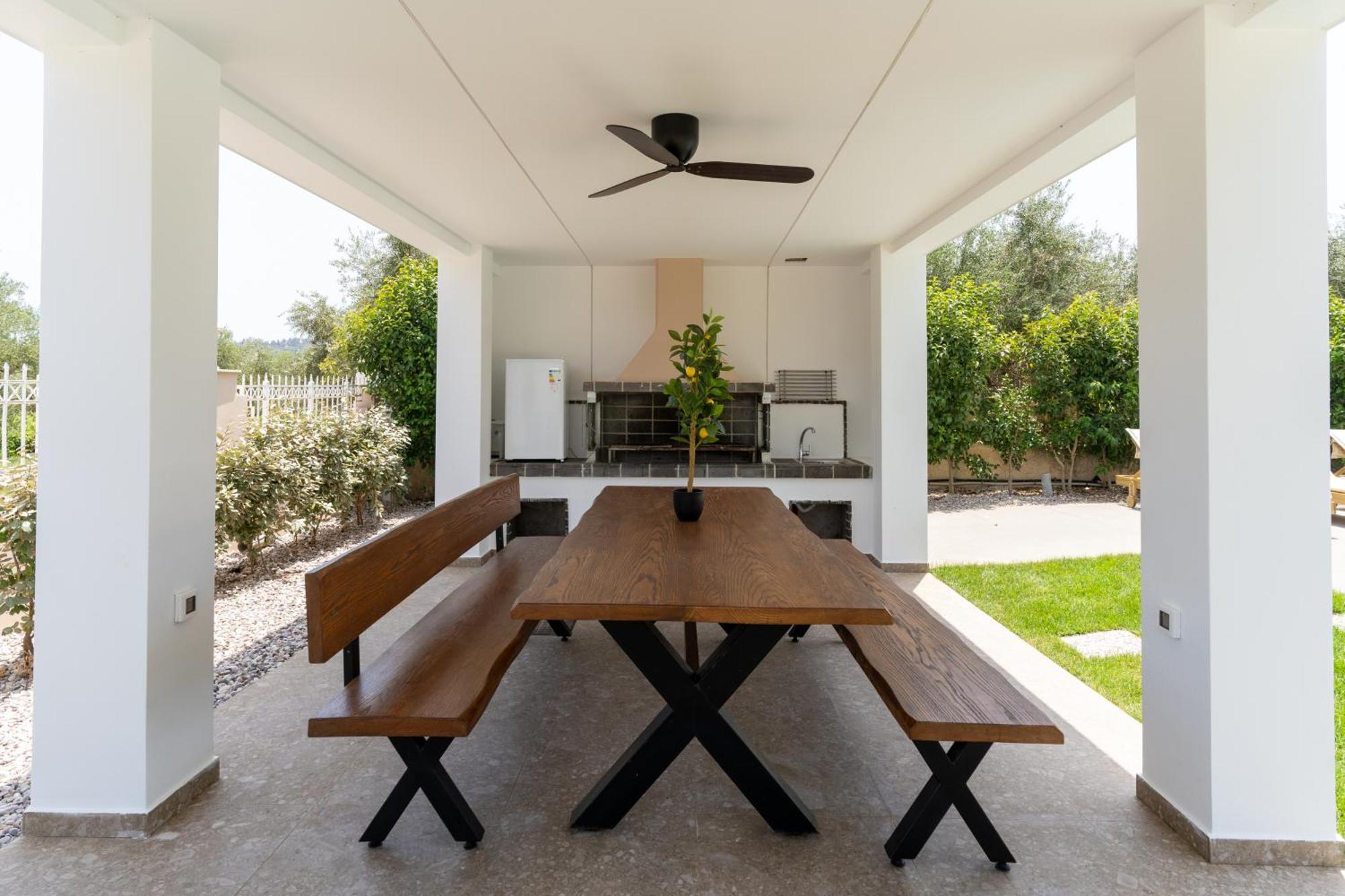 Vila Kate Kontini Luxury